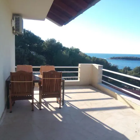Sunny P Primošten