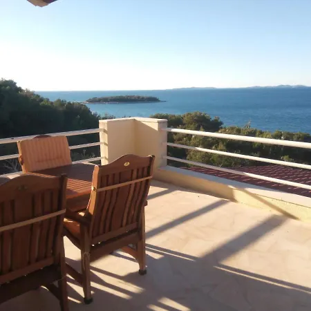 Apartment Sunny P Primosten